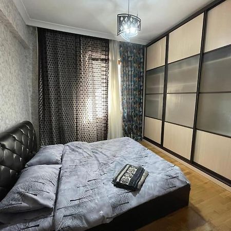 Airport Haven Cozy And Convenient Appartement Bakoe Buitenkant foto